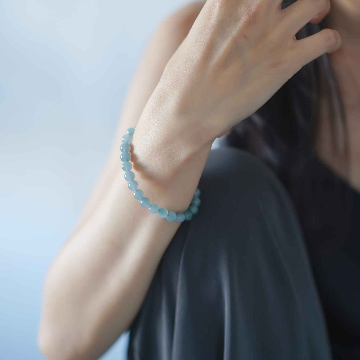 Sky Reflection Blue Beaded Jade Bracelet